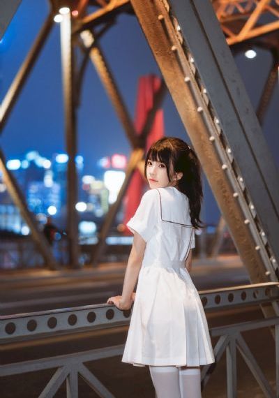 成人av二区_1080在线手机播放
