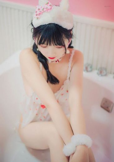 亚洲三级欧美_日本电影在线